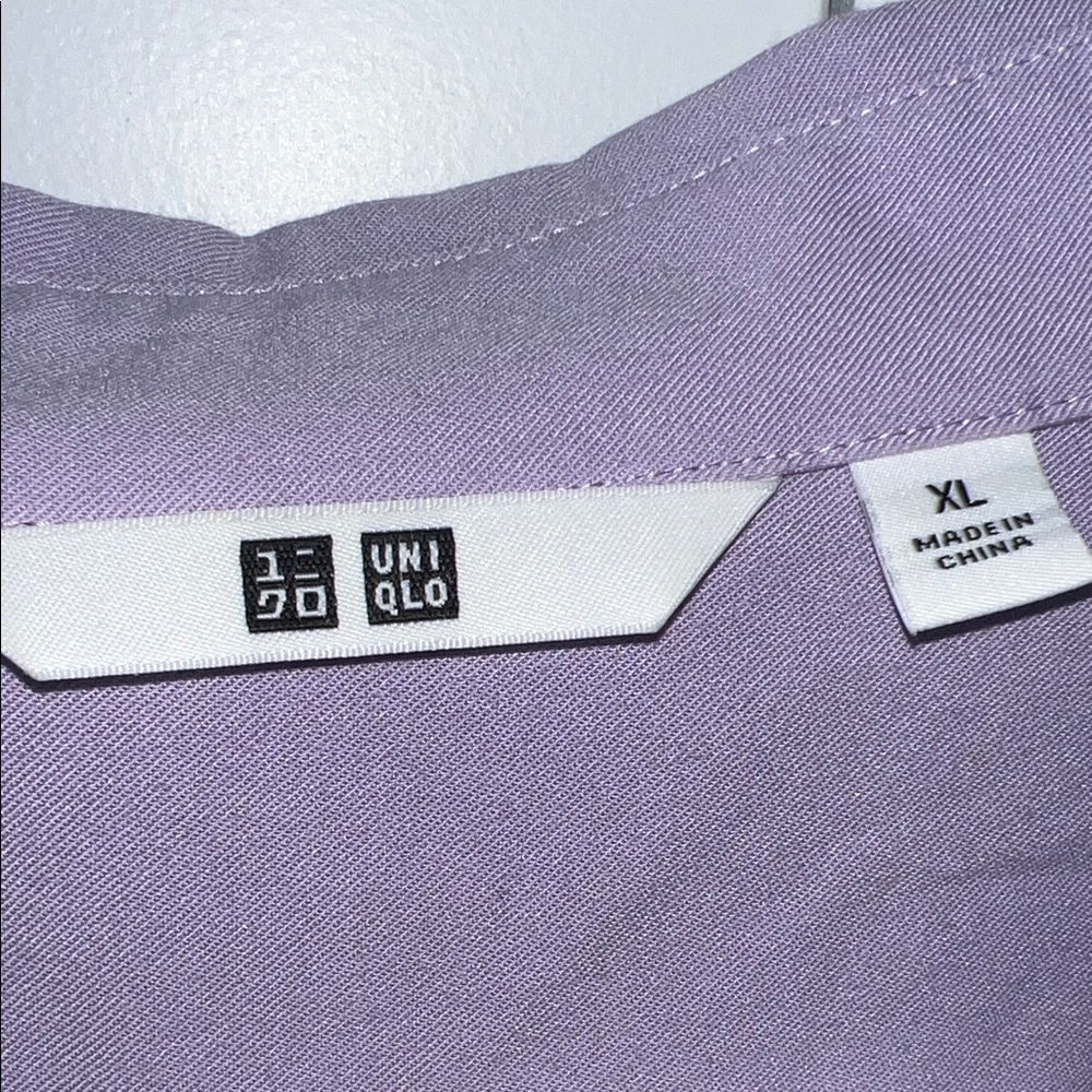 Uniqlo Lavender Button-Down Shirt - Picture 3 of 5